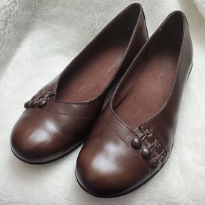 Clarks Brown Leather Flats Size 8